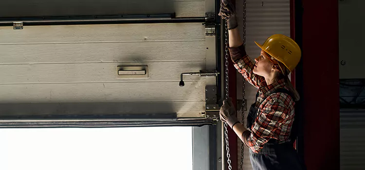 Addressing Common Garage Door Stoppage Issues in Alameda, CA